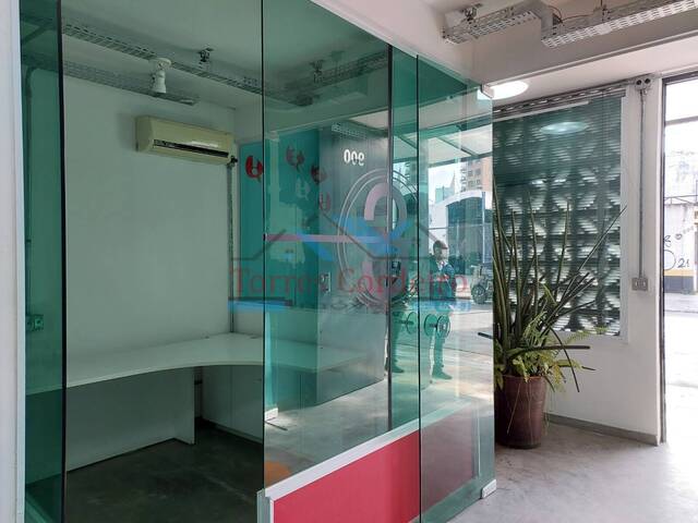 Sala para Venda em São Paulo - 2