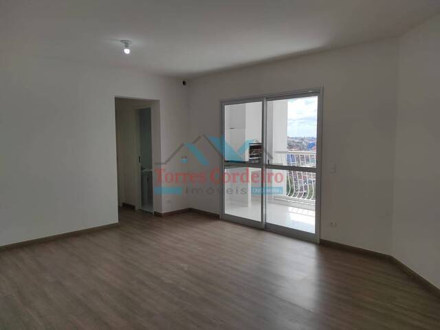 Apartamento para Locação em Embu das Artes - 2