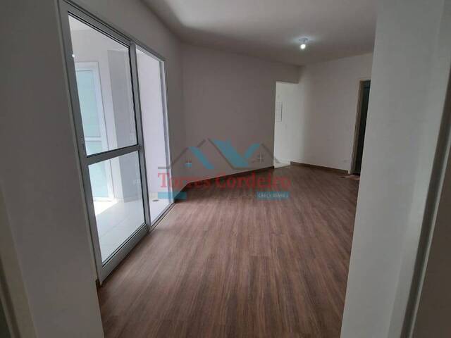 Apartamento para Locação em Embu das Artes - 4