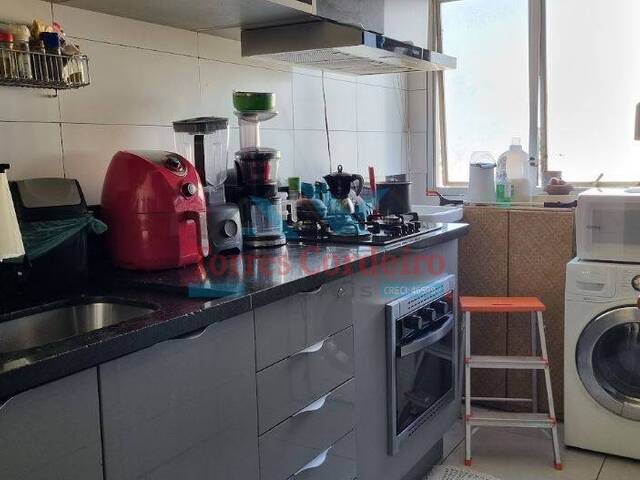 Apartamento para Venda em Taboão da Serra - 2